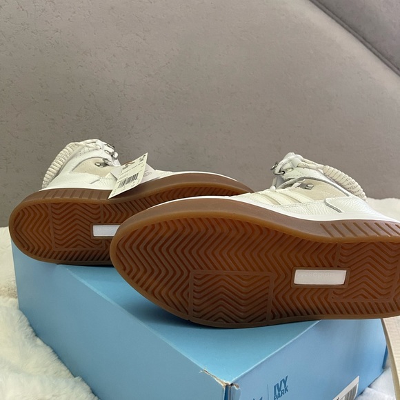 Ivy Park - Super Sleek Boot - Picture 4 of 5